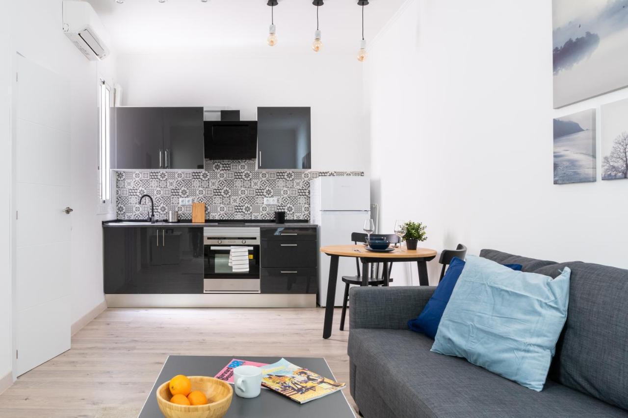 ברצלונה Cozy Studio Apartment 5 Min From Camp Nou מראה חיצוני תמונה